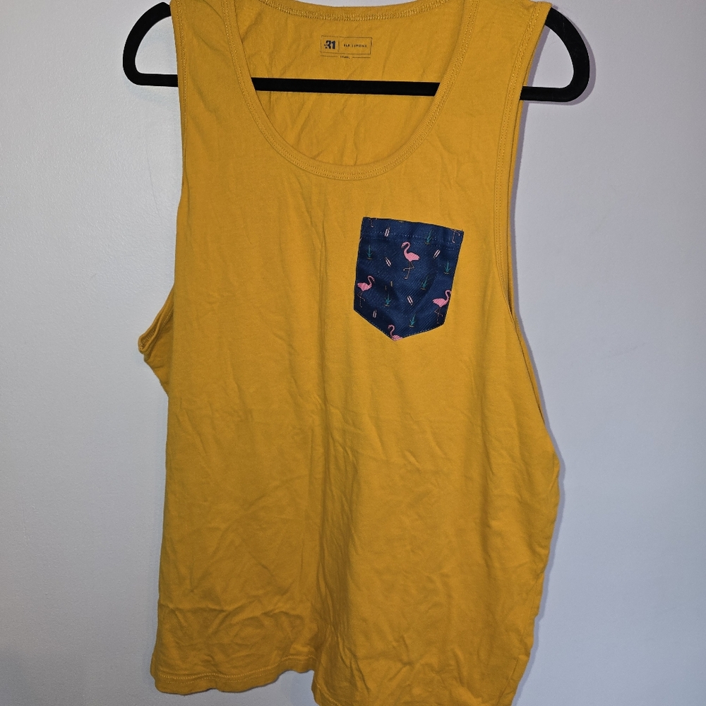 Simons yellow tank top with a flamingo-patterned pocket XXL